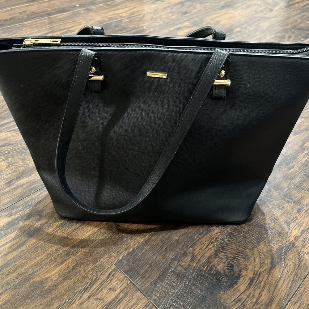 LOVEVOOK Black Structured Shoulder Purse Bag Textured Faux Leather Gold Hardware